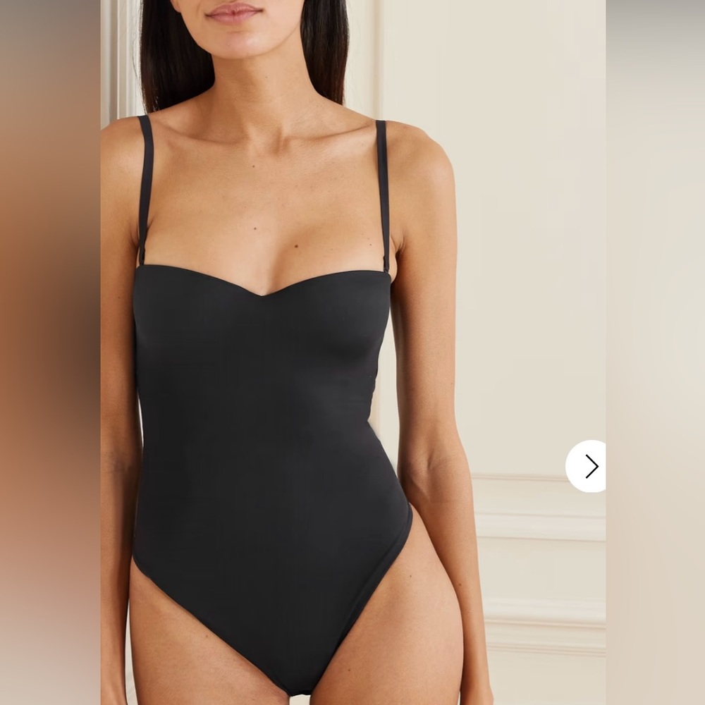 skims Contour lift bodysuit